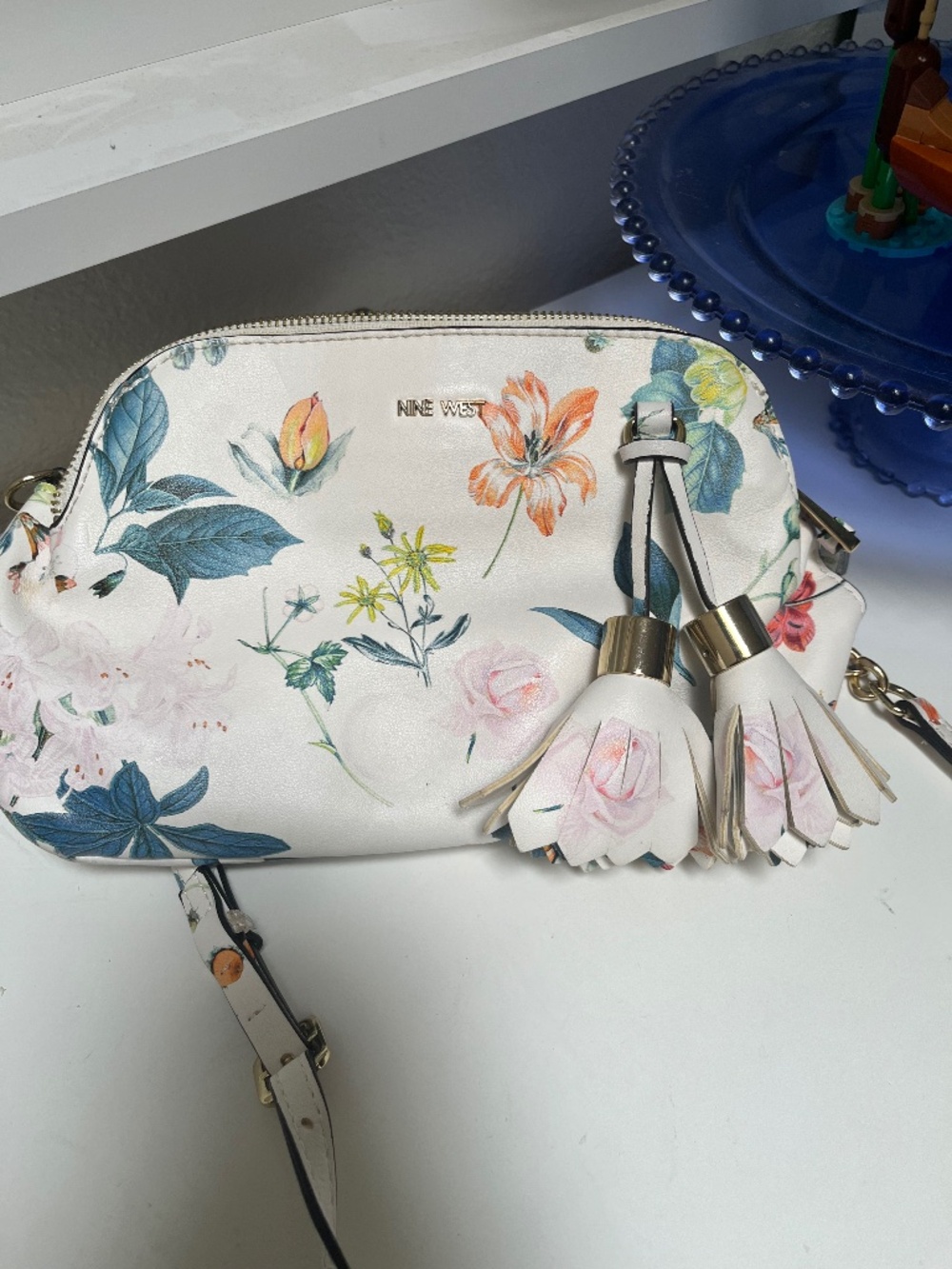 Nine West Floral Botanical Crossbody Bag Tassels Double Zip White